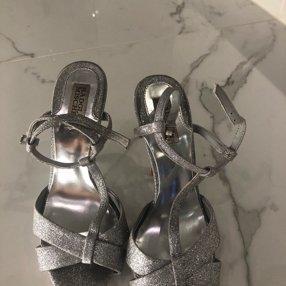 Heels - Picture 3 of 5